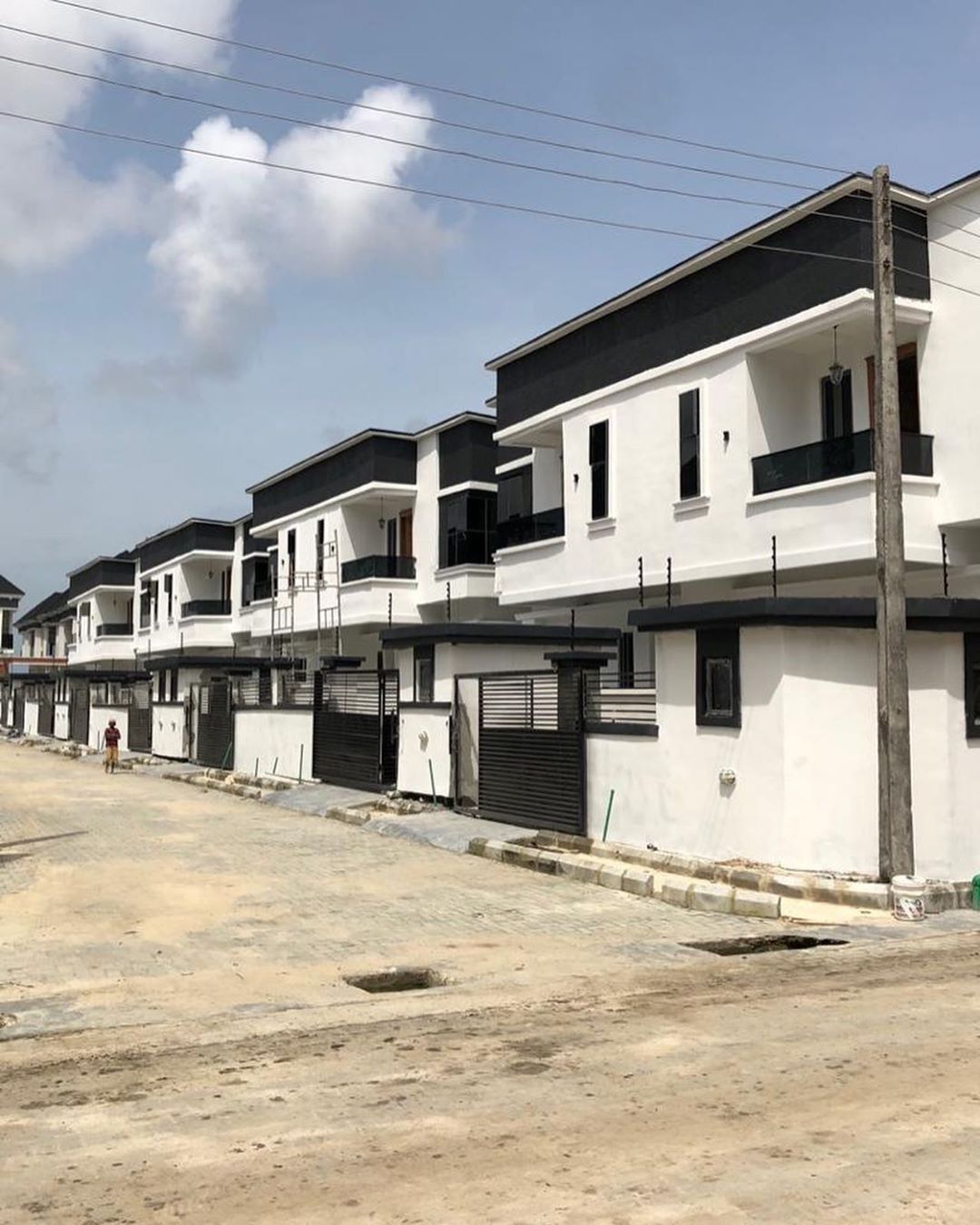 Walter Apartments Compound